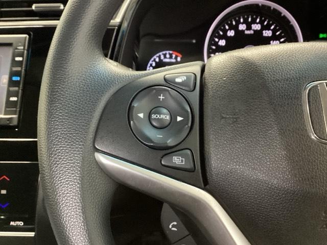 シャトル Ｇホンダセンシング　クルコン　バックカメラ　純正ナビ　ＥＴＣ　ドラレコ　盗難警報装置　Ｒカメ　スマートキー　横滑り防止　パワーウィンドウ　ＡＢＳ　エアバッグ　キーレス　助手席エアバッグ　追突被害軽減ブレーキ　Ａストップ（30枚目）