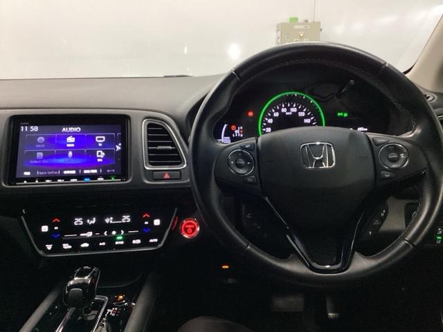 ヴェゼル ハイブリッドＺ・ホンダセンシング　クルコン　バックカメラ　純正ナビ　フルセグ　ＥＴＣ　前後ドラレコ　レーダーサポート　ＤＶＤ再生機能　横滑り防止システム　バックアイカメラ　盗難防止装置　シートヒーター付　スマ－トキ－　ＥＣＯモード（2枚目）