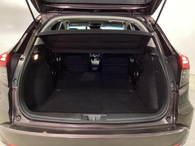 ヴェゼル ハイブリッドＺ・ホンダセンシング　クルコン　バックカメラ　純正ナビ　フルセグ　ＥＴＣ　前後ドラレコ　レーダーサポート　ＤＶＤ再生機能　横滑り防止システム　バックアイカメラ　盗難防止装置　シートヒーター付　スマ－トキ－　ＥＣＯモード（22枚目）