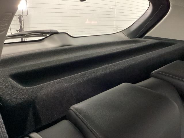 ヴェゼル ハイブリッドＺ・ホンダセンシング　クルコン　バックカメラ　純正ナビ　フルセグ　ＥＴＣ　前後ドラレコ　レーダーサポート　ＤＶＤ再生機能　横滑り防止システム　バックアイカメラ　盗難防止装置　シートヒーター付　スマ－トキ－　ＥＣＯモード（27枚目）