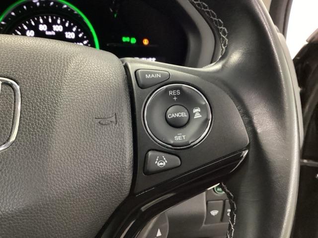 ヴェゼル ハイブリッドＺ・ホンダセンシング　クルコン　バックカメラ　純正ナビ　フルセグ　ＥＴＣ　前後ドラレコ　レーダーサポート　ＤＶＤ再生機能　横滑り防止システム　バックアイカメラ　盗難防止装置　シートヒーター付　スマ－トキ－　ＥＣＯモード（30枚目）