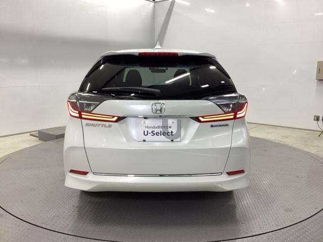 シャトル ハイブリッドホンダセンシング クルコン バックカメラ 純正ナビ フルセグ ETC 前後ドラレコ スマートキープッシュスタート リヤカメラ Dレコ デュアルエアバッグ USB接続 横滑り防止 パワステ 盗難防止 パワーウインドウ(9枚目)