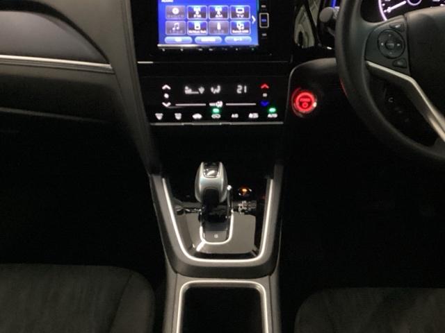 シャトル ハイブリッドホンダセンシング クルコン バックカメラ 純正ナビ フルセグ ETC 前後ドラレコ スマートキープッシュスタート リヤカメラ Dレコ デュアルエアバッグ USB接続 横滑り防止 パワステ 盗難防止 パワーウインドウ(26枚目)