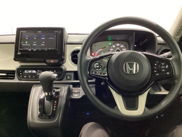 Ｎ－ＯＮＥ オリジナル　クルコン　リアカメラ　社外ナビ　フルセグ　ＥＴＣ　追突被害軽減ブレーキ　ベンチシート　オートクルーズコントロール　サイドエアバック　クリアランスソナー　ナビ＆ＴＶ　ＬＥＤライト　ＷＡＢ　Ｂカメラ（3枚目）