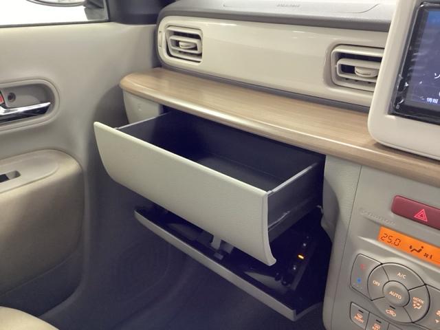 アルトラパン Ｘ　社外ナビ　フルセグ　ＥＴＣ　運転席シートヒーター　ＵＳＢ接続　ＡＣ　ナビＴＶ　衝突軽減ブレーキ　ＩＳＴＯＰ　運転席助手席エアバッグ　スマートキープッシュスタート　セキュリティー　ＥＳＣ　ベンチシート（15枚目）