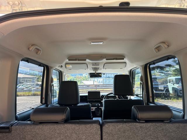 スペーシアカスタム ハイブリッドXS 全方位モニター付メモリーナビ+スズキコネクト対応通信(12枚目)