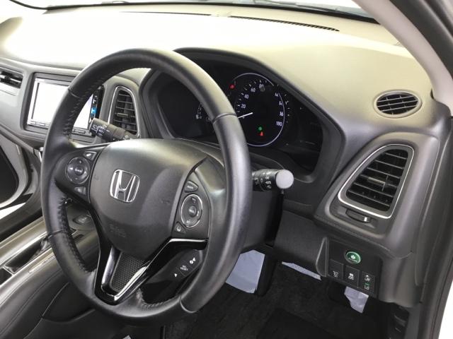 ヴェゼル Ｘ・ホンダセンシング　クルコン　バックカメラ　純正ナビ　ＥＴＣ　Ｒカメラ　Ｗエアバッグ　盗難防止　アクティブクルーズコントロール　オートエアコン　ＬＥＤランプ　衝突軽減ブレ－キ　パワステ　カーテンエアバック　ＵＳＢポート（25枚目）