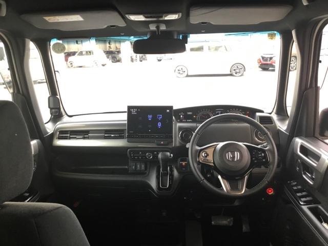 N-BOXカスタム Lスタイル+ブラック 両側電動スライドドア クルコン バックカメラ 純正ナビ ETC シートヒーター 衝突軽減ブレ-キ パーキングセンサー DVD再生 横滑り防止 シ-トヒ-タ- クルーズコントロール LEDライト 地デジ(2枚目)