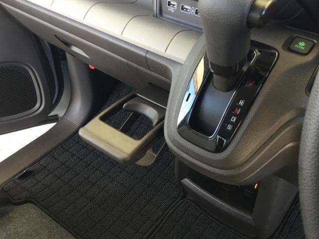 N-WGN Lホンダセンシング クルコン バックカメラ 純正ナビ ETC 前後ドラレコ 運転席シートヒーター Bモニタ 誤発進抑制 オートライト 横滑り防止機能 USBポート パーキングセンサー セキュリティアラーム キーフリー(18枚目)