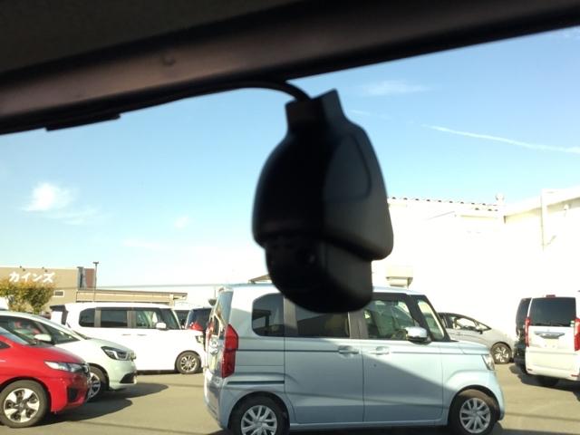 N-WGN Lホンダセンシング クルコン バックカメラ 純正ナビ ETC 前後ドラレコ 運転席シートヒーター Bモニタ 誤発進抑制 オートライト 横滑り防止機能 USBポート パーキングセンサー セキュリティアラーム キーフリー(22枚目)