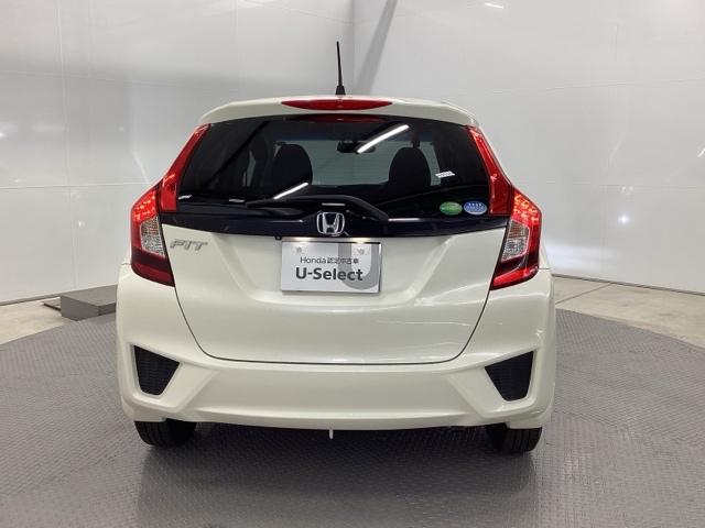 フィット １３Ｇ・Ｆパッケージ　バックカメラ　純正ナビ　ワンセグ　ＥＴＣ　イモビ　ＤＶＤ再生可能　スマ－トキ－　ＶＳＡ　助手席エアバッグ　Ｒカメラ　オートエアコン　エアバック　ＰＳ　キ－フリ－　１セグ　ＰＷ　ＡＢＳ　ＴＶナビ（9枚目）