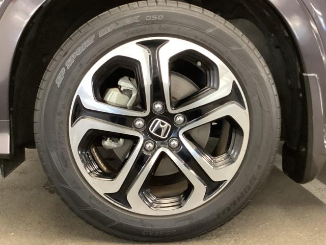 ヴェゼル ハイブリッドＺ・ホンダセンシング　クルコン　純正ナビ　フルセグ　ＥＴＣ　レーダーサポート　ＤＶＤ再生機能　横滑り防止システム　バックアイカメラ　盗難防止装置　シートヒーター付　スマ－トキ－　ＥＣＯモード　パワーウィンド　ＵＳＢ接続（25枚目）