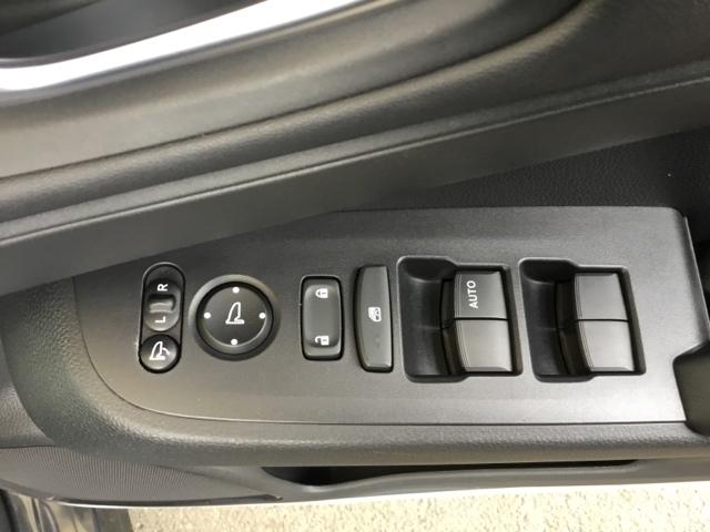 ヴェゼル ｅ：ＨＥＶＸ　ホンダコネクトディスプレイ　ＥＴＣ２．０　前後ドラレコ　前後障害物センサー　ＡＡＣ　イモビライザー　スマ－トキ－　誤発進抑制　ＰＷ　リアカメラ　クルコン　ＥＳＣ　ＥＴＣ装備　キーフリー　ナビＴＶ　ＰＳ（12枚目）