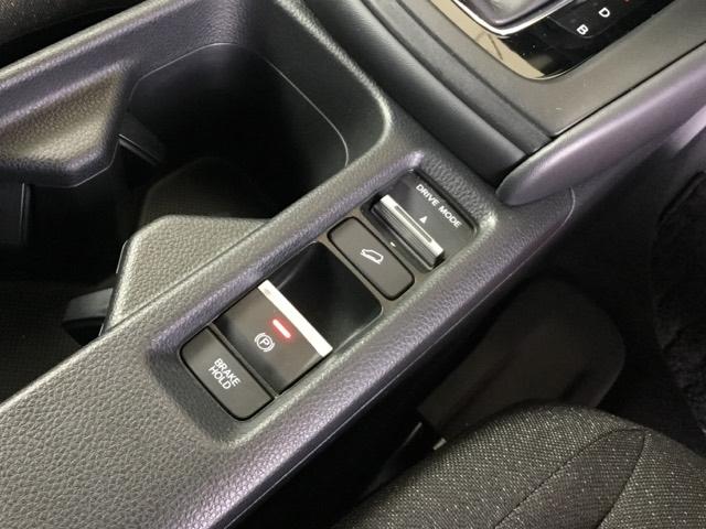 ヴェゼル ｅ：ＨＥＶＸ　ホンダコネクトディスプレイ　ＥＴＣ２．０　前後ドラレコ　前後障害物センサー　ＡＡＣ　イモビライザー　スマ－トキ－　誤発進抑制　ＰＷ　リアカメラ　クルコン　ＥＳＣ　ＥＴＣ装備　キーフリー　ナビＴＶ　ＰＳ（22枚目）