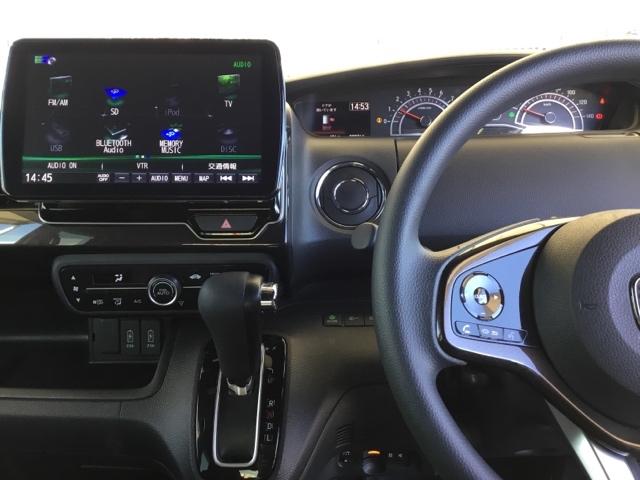 Ｎ－ＢＯＸカスタム Ｇ・Ｌホンダセンシング　片側電動スライドドア　社外ナビ　フルセグ　ＥＴＣ　地デジＴＶ　助手席エアバッグ　キーレス　アイドリングＳＴ　セキュリティーアラーム　スマ－トキ－　リアカメラ　ナビＴＶ　前車追従機能　サイドエアバッグ（3枚目）