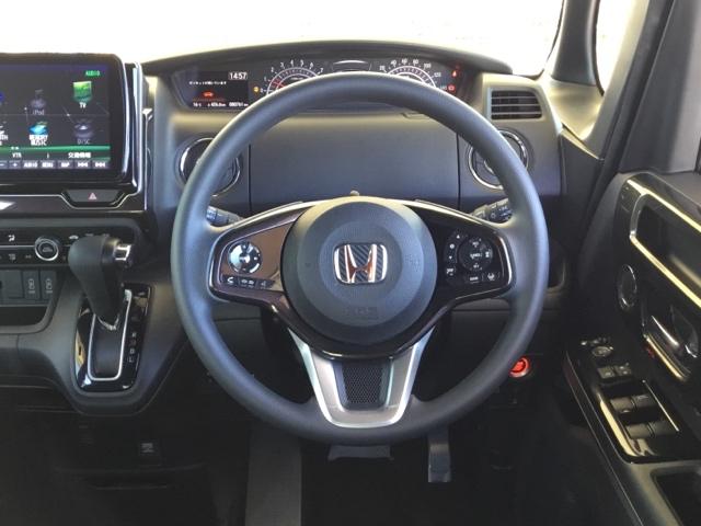 Ｎ－ＢＯＸカスタム Ｇ・Ｌホンダセンシング　片側電動スライドドア　社外ナビ　フルセグ　ＥＴＣ　地デジＴＶ　助手席エアバッグ　キーレス　アイドリングＳＴ　セキュリティーアラーム　スマ－トキ－　リアカメラ　ナビＴＶ　前車追従機能　サイドエアバッグ（16枚目）