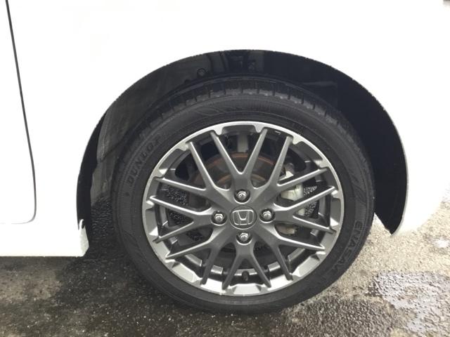 Ｎ－ＢＯＸカスタム ターボ　両側電動スライドドア　クルコン　リアカメラ　純正ナビ　フルセグ　イモビライザー　衝突被害軽減　ベンチシート　キーフリー　Ｐセンサー　ＥＳＣ　パワステ　両席エアバック　サイドエアバッグ　ターボ車　Ｂカメ（30枚目）