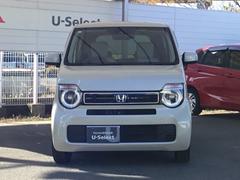 お客様に安全で快適なカーライフをお送りいただくために、中古車にも高いレベルの品質基準を設け、その基準に従って、全ての中古車について納車前整備を実施しています。 6