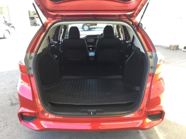 シャトル ハイブリッドX いまコレ+新品ナビ付 地デジフルセグTV ナビ&TV スマ-トキ- DVD再生可能 LEDヘッドランプ サイドカーテンエアバック ドライブレコーダ オートクルーズ リアカメラ キーレスエントリー(11枚目)