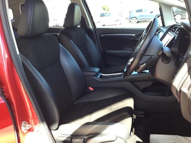 シャトル ハイブリッドX いまコレ+新品ナビ付 地デジフルセグTV ナビ&TV スマ-トキ- DVD再生可能 LEDヘッドランプ サイドカーテンエアバック ドライブレコーダ オートクルーズ リアカメラ キーレスエントリー(16枚目)