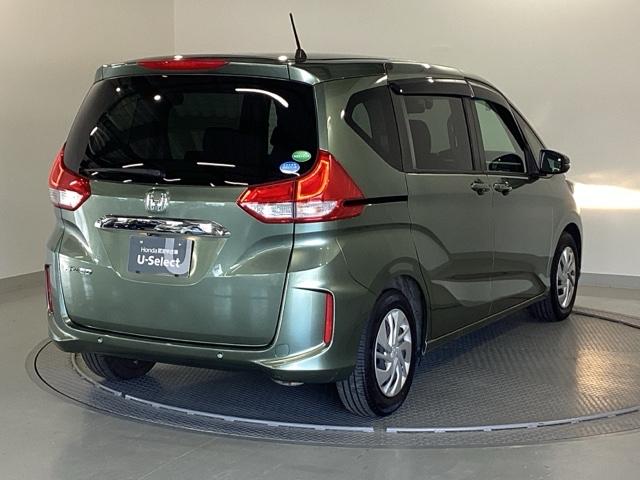 フリード G・ホンダセンシング リア席モニター ドラレコ ETC Fセグ 追突被害軽減ブレーキ iストップ Wエアバッグ パワーウィンドウ アクティブクルーズコントロール スマートキ カラーバックモニター VSA エアコン キーレス(8枚目)