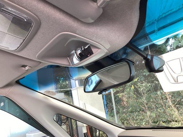 フリード G・ホンダセンシング リア席モニター ドラレコ ETC Fセグ 追突被害軽減ブレーキ iストップ Wエアバッグ パワーウィンドウ アクティブクルーズコントロール スマートキ カラーバックモニター VSA エアコン キーレス(10枚目)