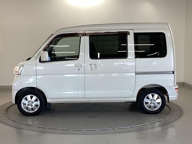 ハイゼットカーゴ クルーズＳＡＩＩＩ　アルミホイール　先進ライト　横滑防止装置　エアバック　エコアイドル　リモコンキー　ＡＢＳ　エアコン　オートライト　記録簿付　パワステ　助手席エアバッグ　インテリジェントクリアランスソナー（25枚目）