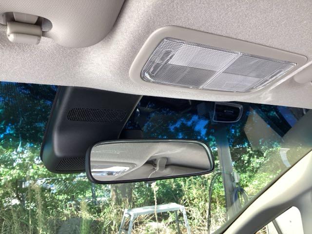 シャトル ハイブリッドホンダセンシング ETC スマートキー デュアルエアバッグ 横滑り防止 パワステ 盗難防止 パワーウインドウ キーレス ABS エコモード オートクルーズ フルオートエアコン 衝突回避ブレーキ 運転席エアバック(43枚目)