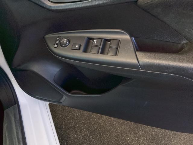 シャトル ハイブリッドホンダセンシング ETC スマートキー デュアルエアバッグ 横滑り防止 パワステ 盗難防止 パワーウインドウ キーレス ABS エコモード オートクルーズ フルオートエアコン 衝突回避ブレーキ 運転席エアバック(50枚目)