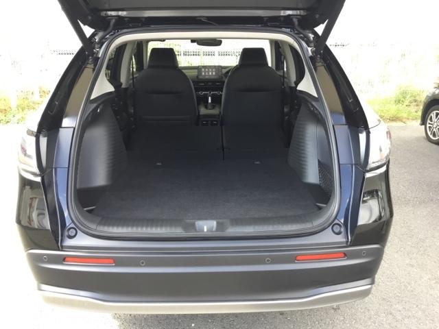 ＺＲ－Ｖ Ｘ　デモカー　全周囲カメラ　ＥＴＣ２．０　前後ドラレコ　電動リアゲート　禁煙　クリアランスソナー　地デジ　Ｂカメ　オートクルーズコントロール　ＥＳＣ　サイドカーテンエアバック　エアコン　盗難防止装置（10枚目）