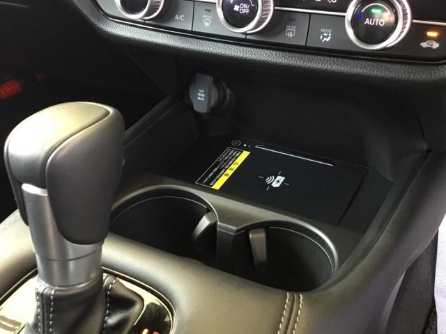 ＺＲ－Ｖ Ｘ　デモカー　全周囲カメラ　ＥＴＣ２．０　前後ドラレコ　電動リアゲート　禁煙　クリアランスソナー　地デジ　Ｂカメ　オートクルーズコントロール　ＥＳＣ　サイドカーテンエアバック　エアコン　盗難防止装置（21枚目）