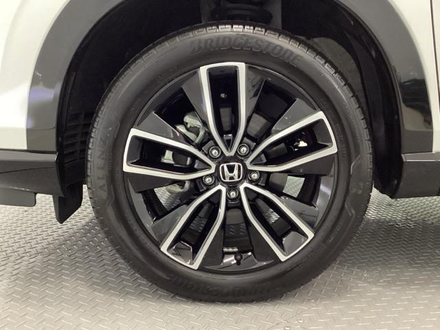 ヴェゼル ｅ：ＨＥＶＺ　クルコン　障害物センサー　ＢＳＭ　ＥＴＣ２．０　電動リアゲート　シートヒーター　衝突回避支援ブレーキ機能　スマキ　Ｐトランク　フルオートエアコン　エアバッグ　両席エアバック　Ｒカメ　パワーウィンドウ（19枚目）