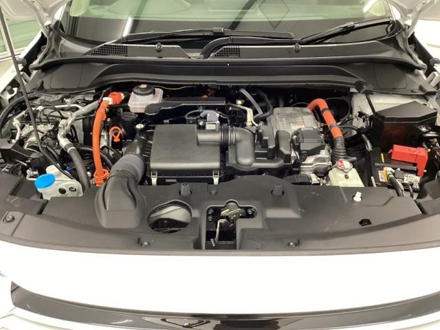 ヴェゼル ｅ：ＨＥＶＺ　クルコン　障害物センサー　ＢＳＭ　ＥＴＣ２．０　電動リアゲート　シートヒーター　衝突回避支援ブレーキ機能　スマキ　Ｐトランク　フルオートエアコン　エアバッグ　両席エアバック　Ｒカメ　パワーウィンドウ（21枚目）