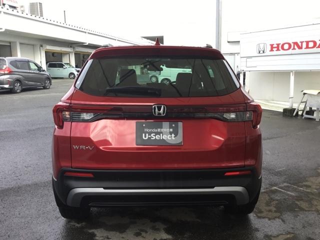 ＷＲ－Ｖ Ｚ＋　デモカー　クルコン　バックカメラ　純正ナビ　ＥＴＣ　前後ドラレコ　クリソナ　追突軽減ブレーキ　フルセグテレビ　サイドエアバッグ　禁煙　ＵＳＢ　盗難防止システム　運転席エアバッグ　Ｂカメラ　横滑り防止（8枚目）