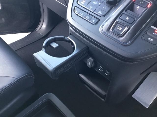 ステップワゴン e:HEVスパーダプレミアムライン 全周囲カメラ 純正ナビ 後席モニター ETC 前後ドラレコ マルチカメラ Pテールゲート Wエアコン 両側自動ドア Fセグ USB接続 クリアランスソナ クルーズC 助手席エアバッグ スマートK(24枚目)