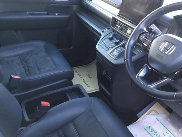 ステップワゴン e:HEVスパーダプレミアムライン 全周囲カメラ 純正ナビ 後席モニター ETC 前後ドラレコ マルチカメラ Pテールゲート Wエアコン 両側自動ドア Fセグ USB接続 クリアランスソナ クルーズC 助手席エアバッグ スマートK(37枚目)