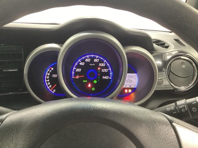 N-BOXカスタム G・Lパッケージ 片側電動スライドドア 社外ナビ フルセグ アイドリングストップ車 ナビ・TV スマキ- フロントベンチシート 地デジTV パワーウィンドウ 片側電動両側スライドドア 盗難防止システム オートエアコン(12枚目)