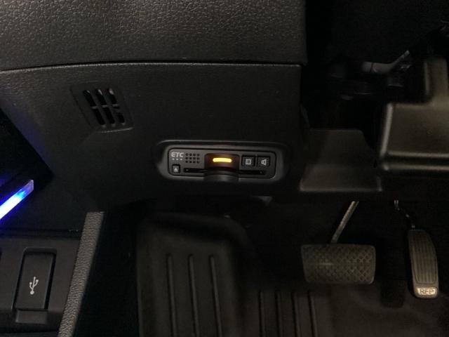 ヴェゼル ハイブリッドＺ・ホンダセンシング　クルコン　純正ナビ　フルセグ　ＥＴＣ　ドラレコ　レーダーサポート　ＤＶＤ再生機能　横滑り防止システム　バックアイカメラ　盗難防止装置　シートヒーター付　スマ－トキ－　ＥＣＯモード　パワーウィンド（15枚目）