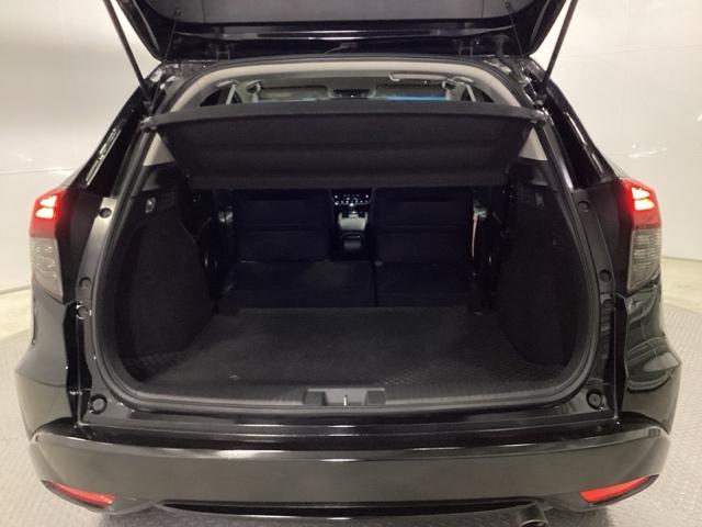 ヴェゼル ハイブリッドＺ・ホンダセンシング　クルコン　純正ナビ　フルセグ　ＥＴＣ　ドラレコ　レーダーサポート　ＤＶＤ再生機能　横滑り防止システム　バックアイカメラ　盗難防止装置　シートヒーター付　スマ－トキ－　ＥＣＯモード　パワーウィンド（23枚目）