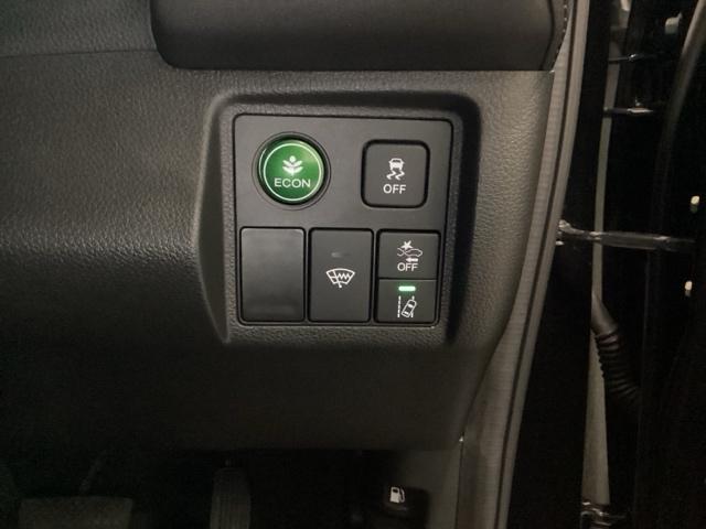 ヴェゼル ハイブリッドＺ・ホンダセンシング　クルコン　純正ナビ　フルセグ　ＥＴＣ　ドラレコ　レーダーサポート　ＤＶＤ再生機能　横滑り防止システム　バックアイカメラ　盗難防止装置　シートヒーター付　スマ－トキ－　ＥＣＯモード　パワーウィンド（31枚目）