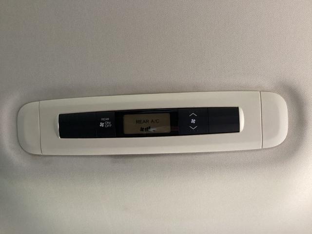 オデッセイ アブソルート　ディスプレイオーディオ　ＣＤ　スマートキー＆プッシュスタート　盗難防止　クルーズＣ　エアロ　ＬＥＤヘッドランプ　運転席エアバック　パワーステアリング　記録簿　両側スライド片側電動ドア　Ｗエアバッグ（14枚目）