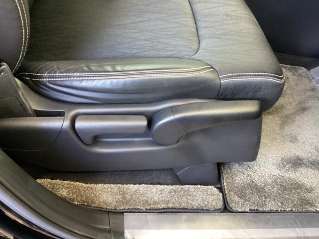 オデッセイ アブソルート　ディスプレイオーディオ　ＣＤ　スマートキー＆プッシュスタート　盗難防止　クルーズＣ　エアロ　ＬＥＤヘッドランプ　運転席エアバック　パワーステアリング　記録簿　両側スライド片側電動ドア　Ｗエアバッグ（23枚目）