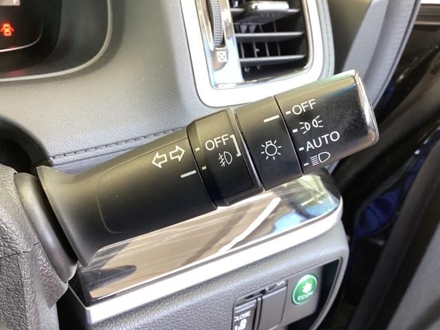 オデッセイ アブソルート　ディスプレイオーディオ　ＣＤ　スマートキー＆プッシュスタート　盗難防止　クルーズＣ　エアロ　ＬＥＤヘッドランプ　運転席エアバック　パワーステアリング　記録簿　両側スライド片側電動ドア　Ｗエアバッグ（32枚目）