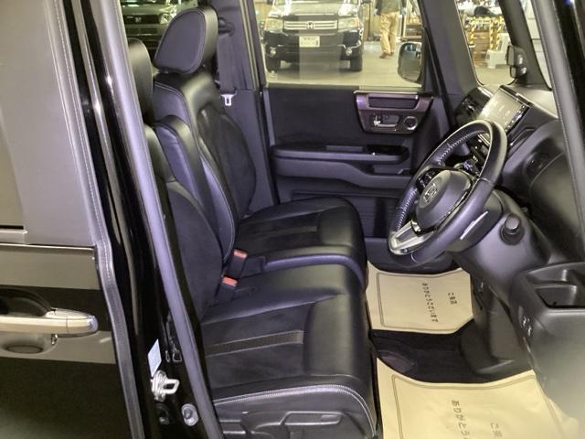 N-BOXカスタム G・Lターボホンダセンシング 両側電動スライドドア バックカメラ 純正ナビ フルセグ ETC パドルシフト 両側PWスライドドア Bモニタ Iストップ セキュリティー USB接続 クルーズコントロール ナビTV キーレスエントリー(13枚目)