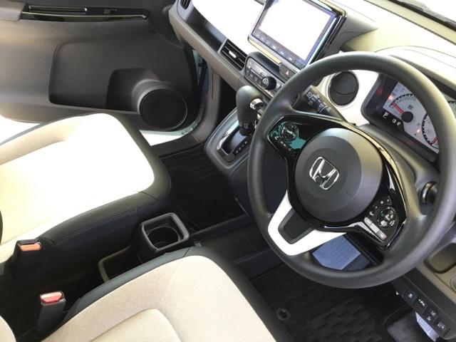 Ｎ－ＯＮＥ オリジナル　デモカー　クルコン　リアカメラ　純正ナビ　フルセグ　ＥＴＣ　前後ドラレコ　追突被害軽減ブレーキ　禁煙　オートクルーズコントロール　サイドエアバック　クリアランスソナー　ナビ＆ＴＶ　ＬＥＤライト　ＵＳＢ（20枚目）