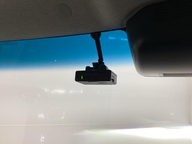 タント カスタムＸトップエディションＶＳＳＡＩＩＩ　リアカメラ　純正ナビ　フルセグ　シートヒーター　横滑り防止　衝突回避支援ブレーキ　両側オートスライドドア　地デジ　オートエアコン　スマートキー　ＬＥＤ　ドライブレコーダー　キーフリーシステム　ナビＴＶ（12枚目）