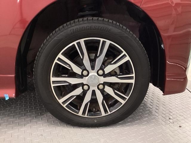 タント カスタムＸトップエディションＶＳＳＡＩＩＩ　リアカメラ　純正ナビ　フルセグ　シートヒーター　横滑り防止　衝突回避支援ブレーキ　両側オートスライドドア　地デジ　オートエアコン　スマートキー　ＬＥＤ　ドライブレコーダー　キーフリーシステム　ナビＴＶ（19枚目）