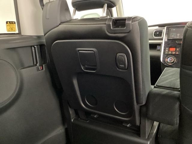 タント カスタムＸトップエディションＶＳＳＡＩＩＩ　リアカメラ　純正ナビ　フルセグ　シートヒーター　横滑り防止　衝突回避支援ブレーキ　両側オートスライドドア　地デジ　オートエアコン　スマートキー　ＬＥＤ　ドライブレコーダー　キーフリーシステム　ナビＴＶ（27枚目）