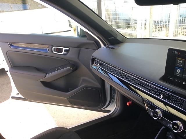 �a�n�r�d�v���~�A���T�E���h�V�X�e�����ځB�Տꊴ���ӂ�鉹��Ԃ��y���߂܂���