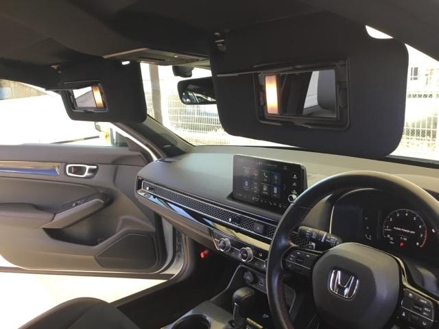 �T���o�C�U�[�ɂ́A�g�����Ȃ݂𐮂���ۂɕ֗��ȃo�j�e�B�~���[���t���Ă��܂��B